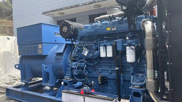 云南發(fā)電機(jī)組生產(chǎn)廠家——柴油發(fā)電機(jī)組油耗受哪些因素影響？